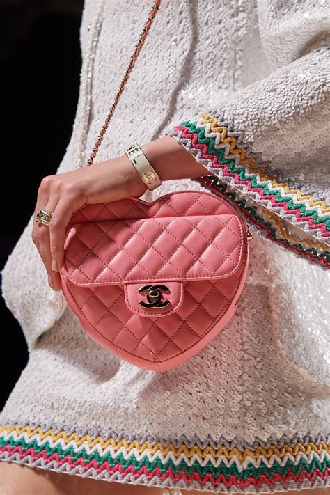 chanel a cuore|Chanel borse italia.